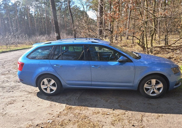 Skoda Octavia cena 61900 przebieg: 95007, rok produkcji 2017 z Włocławek małe 56